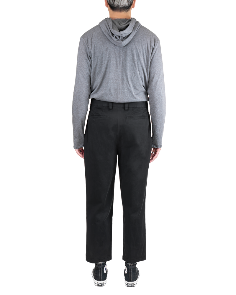 Men's Cropped Workwear Chino in Black-back