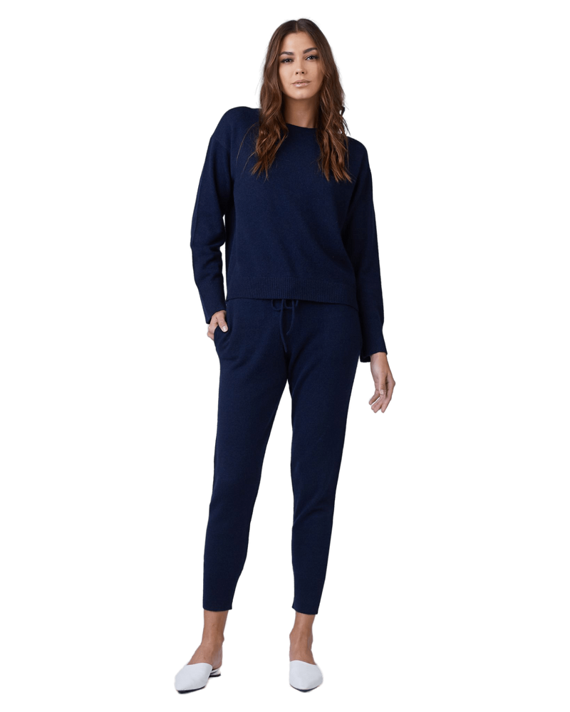 Women's Cashmere Crew Neck Sweater in Navy