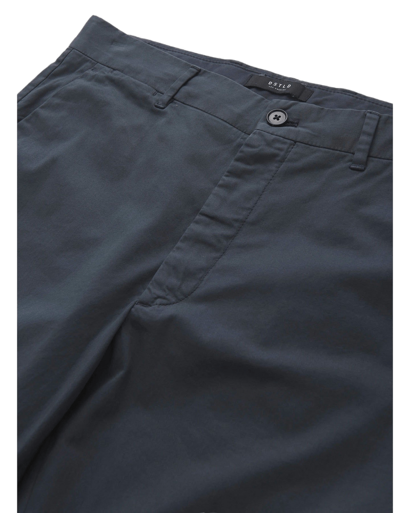 Men's Skinny Slim Chino in Navy