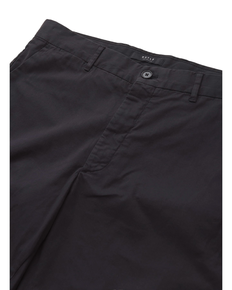 Men's Skinny Slim Chino in Black