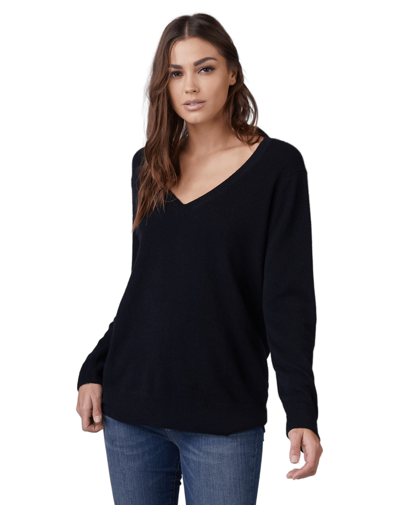 Women's Cashmere V-Neck Sweater in Black