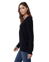 Women's Cashmere V-Neck Sweater in Black